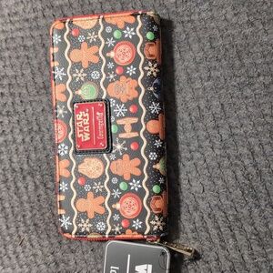 Loungefly Disney Star Wars Gingerbread Cookie Wallet Zip Around